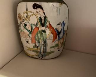 Chinese hand painted box