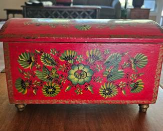 Tole painted wood trinket box