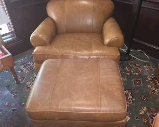 Soft leather chair w/ottoman