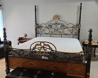 Ornate Kingsize bed