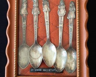 Collector spoon set
