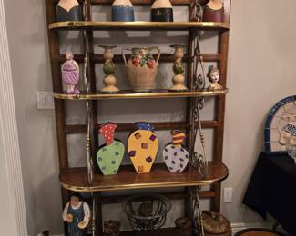 Beautiful pie shelf