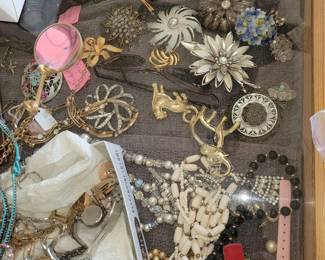 Vintage Costume Jewelry