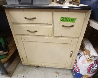 Sweet little antique Kitchen Hoosier base cabinet.