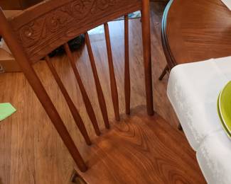Chair for dining table