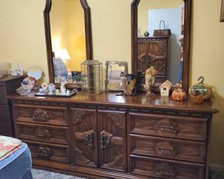 Dresser