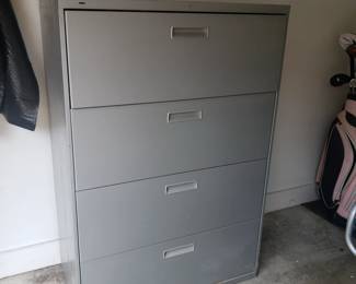 Nice large filing cabinet 