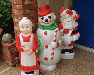 Holiday blow molds