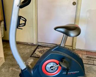 Pro-Form 450 UR Exercise Bike.