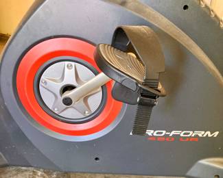 Pro-Form 450 UR Exercise Bike.