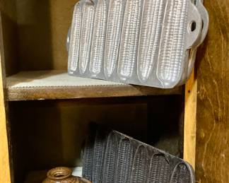Vintage Cast Iron Cookware.