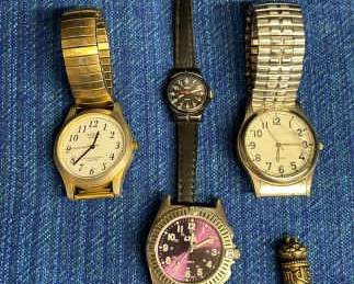Four Watches One Pendant 