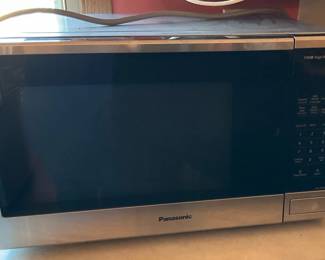 Panasonic 1100W High Power Microwave
