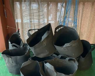 Tomato Cages Microfiber Grow Tubs