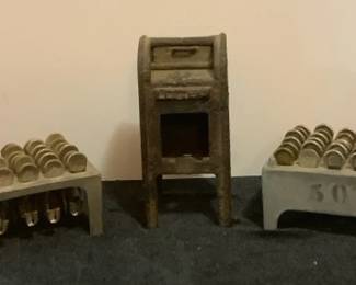 Vintage Laundry Pins Cast Iron U.S. Mailbox Coin Bank