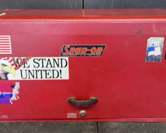 Vintage Red Heavy Duty SnapOn Tool Chest.