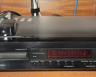 INTEGRA DSR-7.3 DVD RECEIVER