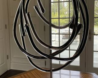 HANDBLOWN GLASS LASSO LOOPS SCULPTURE WITH STAND