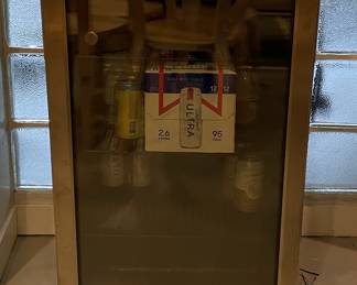 BEVERAGE COOLER