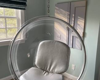 HANGING CLEAR ACRYLIC BUBBLE CHAIR
