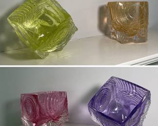 4 PC SET OF SIGNED MICHAEL MIKULA CUBESTER ART GLASS DECOR