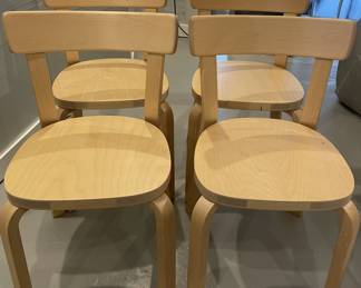 SET OF 4 ARTEK AALTO 69 BIRCH CHAIRS