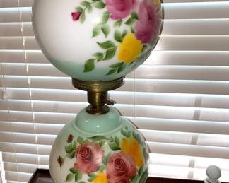 Globe lamp