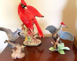 Bird figures