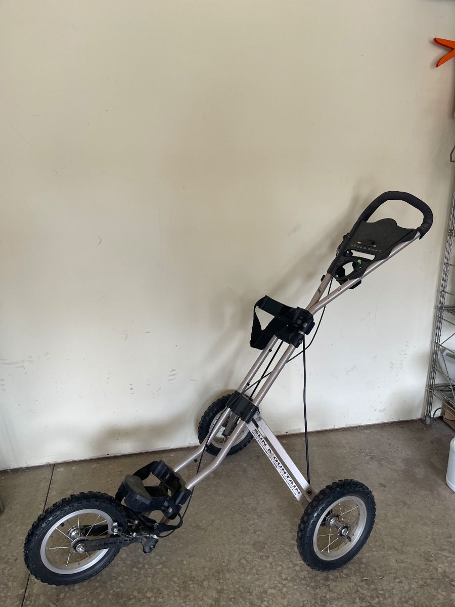 Sun Mountain Golf Caddy
$80