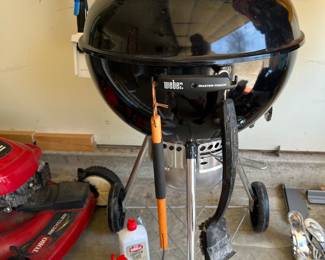 Weber Master-touch Charcoal Grill and Accessories
$275