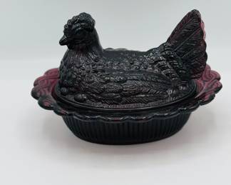 Mosser Glass black amethyst Hen On Nest
