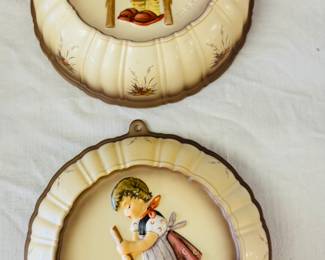 Goebel M.J.Hummel Kitchen Baking Molds Round
