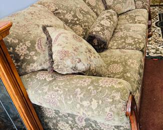 Sofa, matches loveseat
