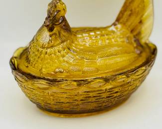 Vintage Indiana Glass Amber Hen on Nest Covered Candy Dish