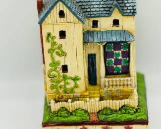 Jim SHORE farmhouse