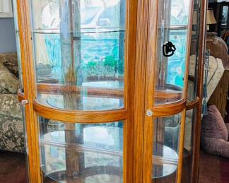 China/curio cabinet