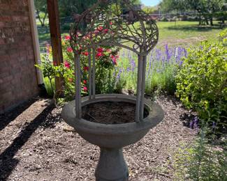 Concrete Bird bath is so unique with details. Zoom in close to see the attached birds