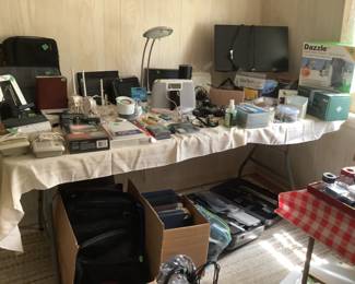 Office pieces and accessories