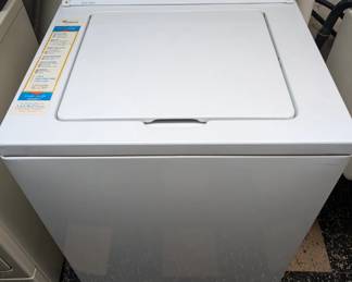 Whirlpool Ultimate Care washing machine