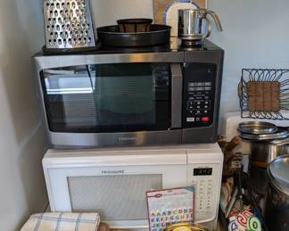 Microwaves - Birthday Supplies