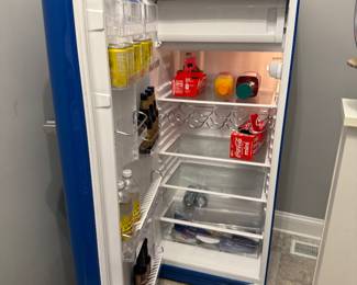 SMEG F28 Retro small refrigerator