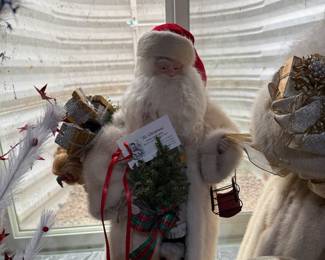 Santas (all 3 with mink coats)