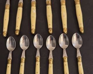 Inox Bee teaspoons