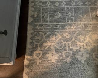 Area rug
