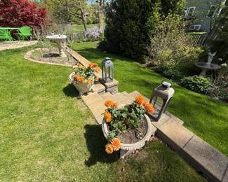 Concrete planters