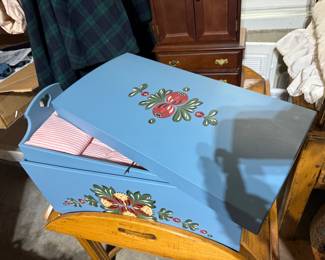 American Girl Doll Kirsten's blue chest trunk