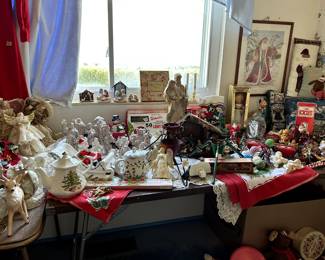 Plenty of vintage Christmas