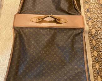 Authentic Vintage Louis Vuitton Garmet Bag