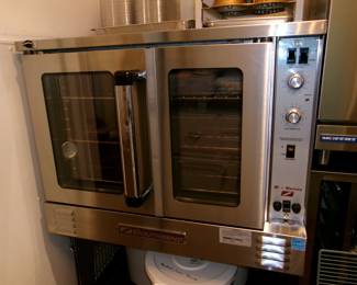 Southbend B-Series Oven - 500 F with Stand and Caster Wheels -- Serial # 22J91909