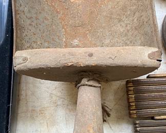 Primitive Scoop